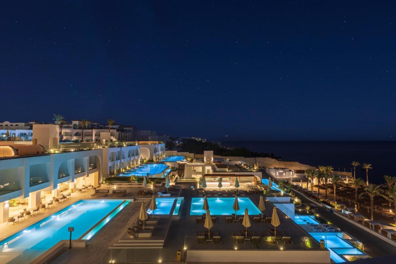 White Hills Resort 沙姆沙伊赫 外观 照片 The resort at night